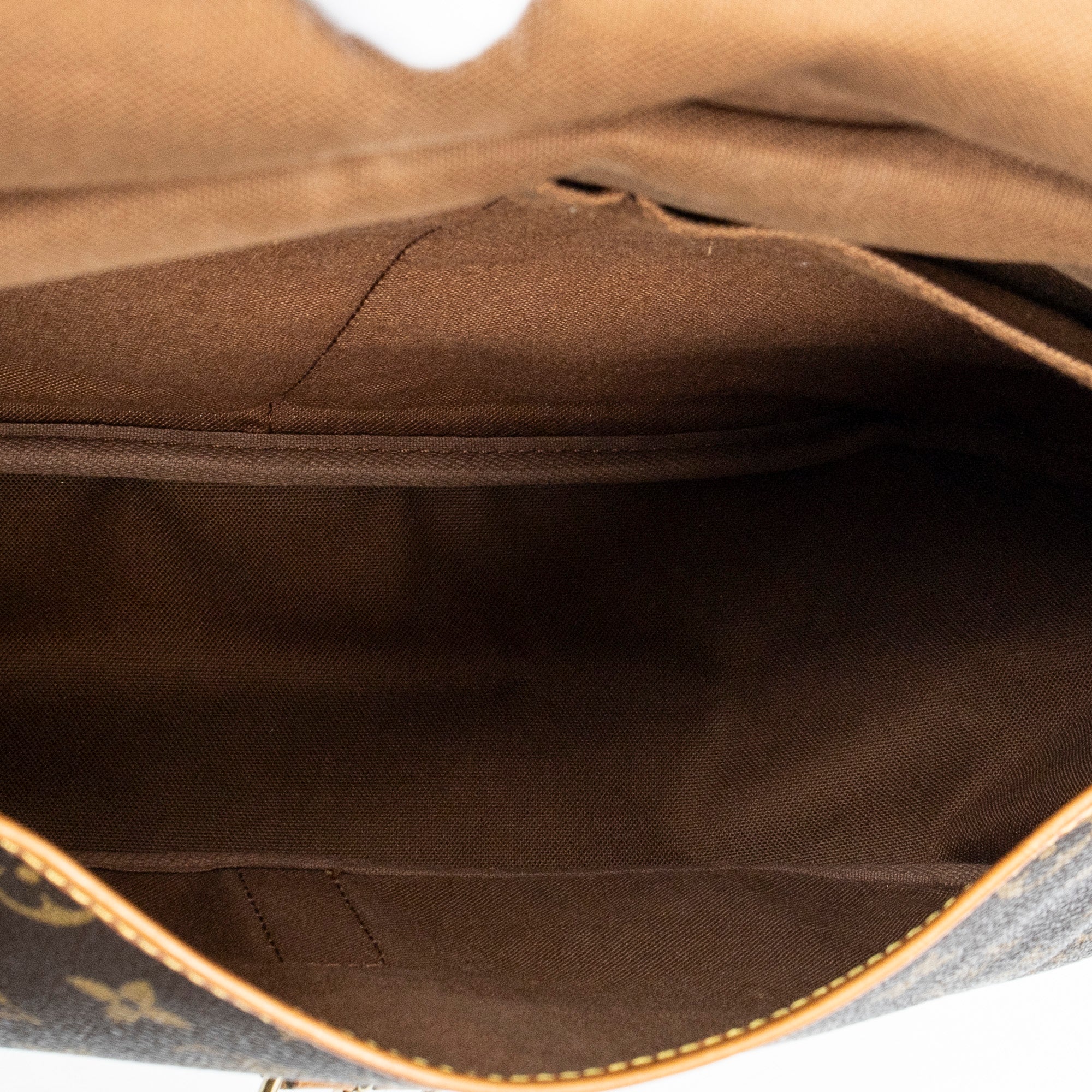 Shoulder Bag Saumur GM Brown Monogram Canvas