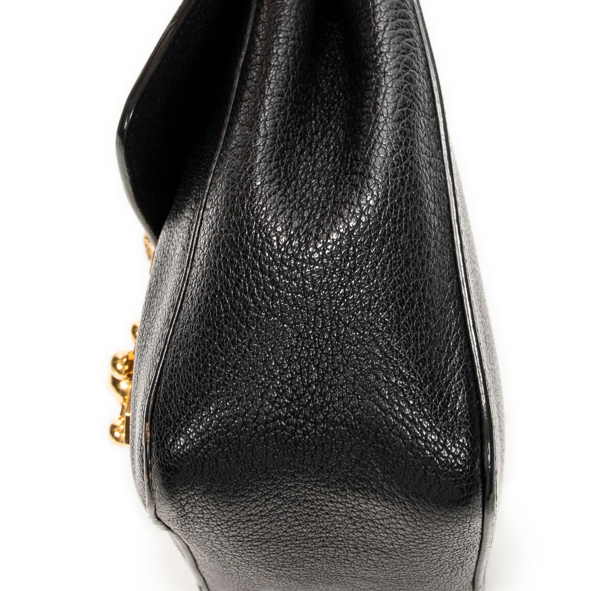 Shoulder Bag Small Elsie Chain Flap Black Grained Leather