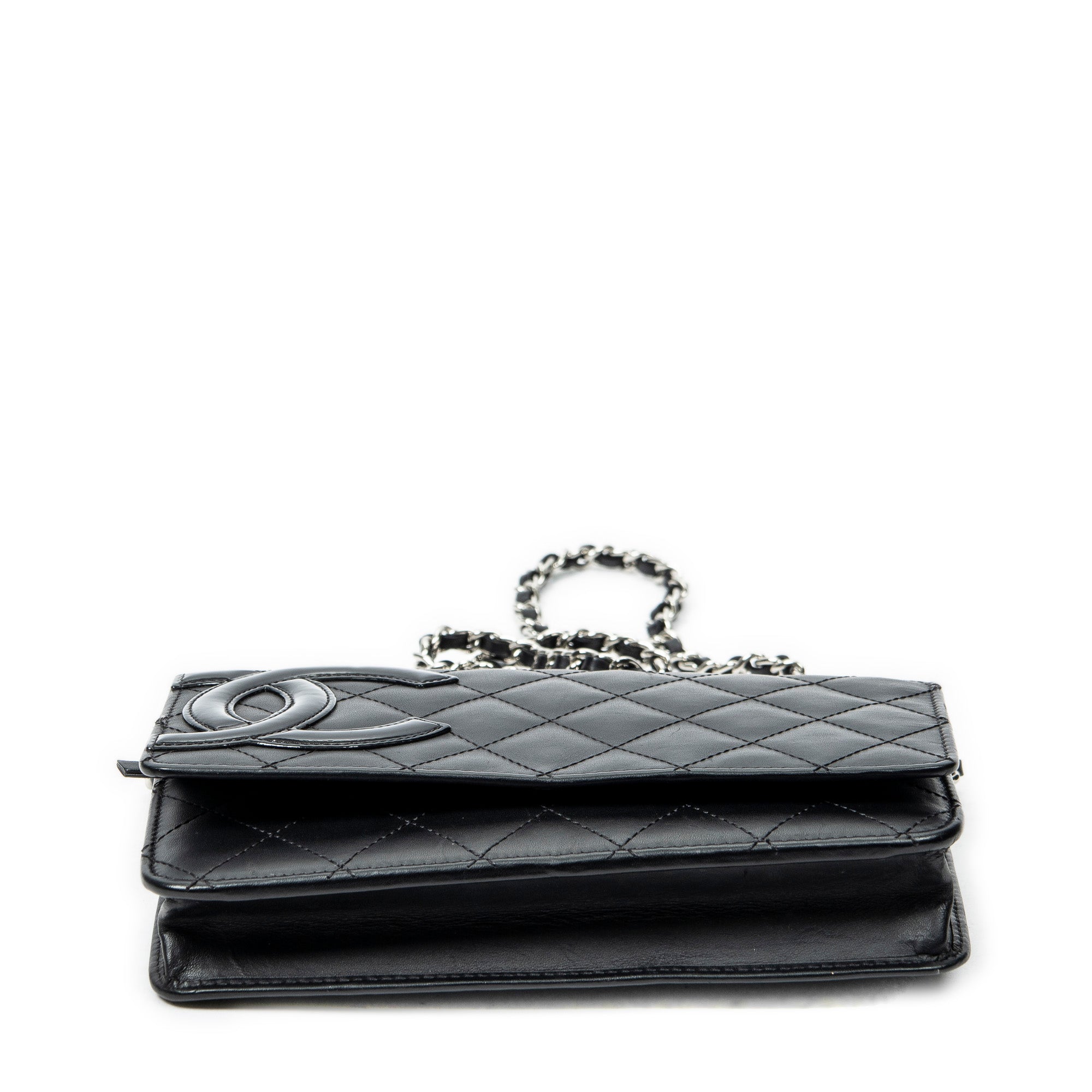 Bolso al hombro Cambon Ligne Cartera con cadena de piel de becerro acolchada negra