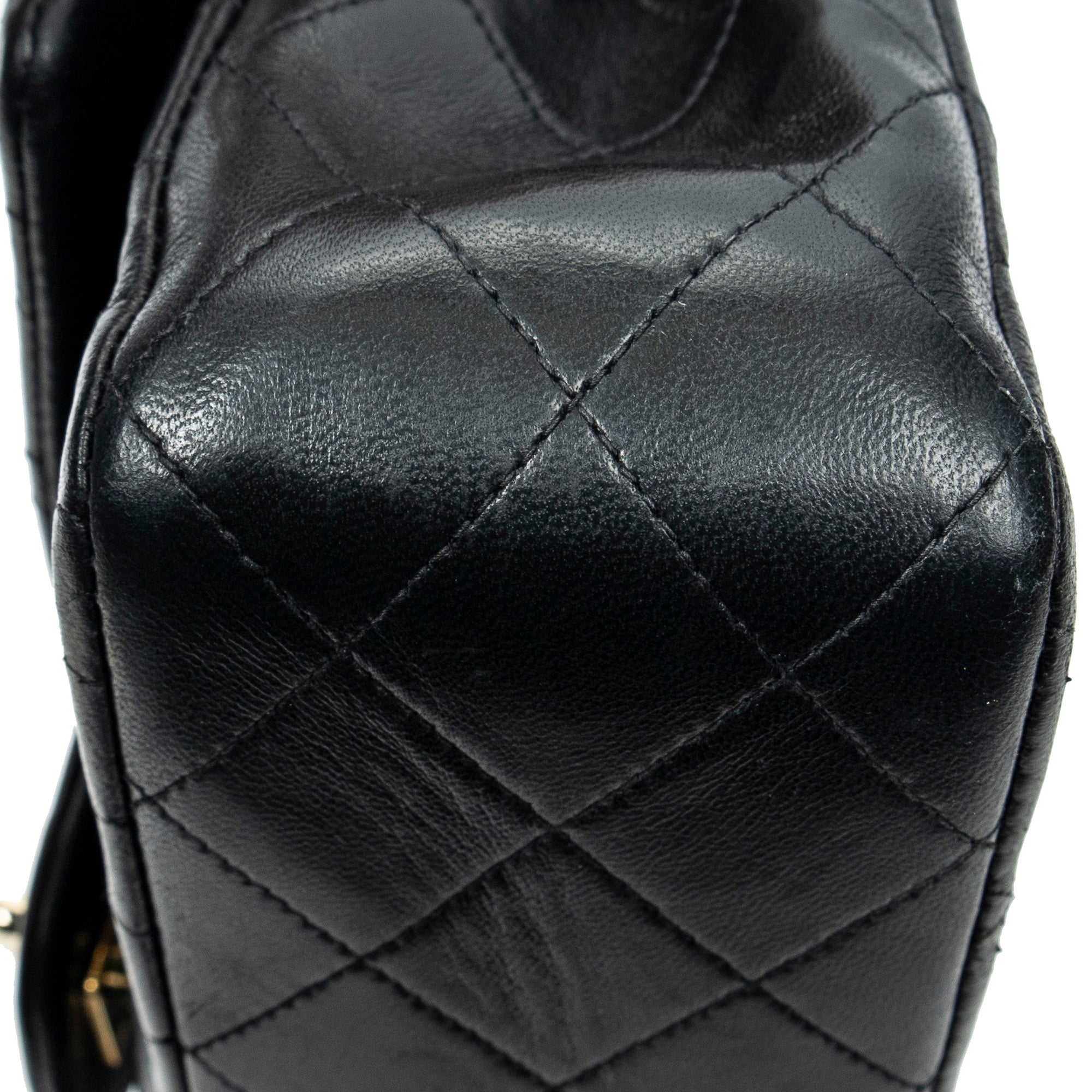 Shoulder Bag Classic Double Flap 26 Black Quilted Lambskin Leather