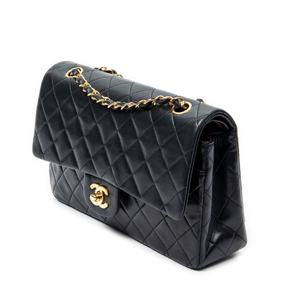 Shoulder Bag Classic Double Flap 26 Black Quilted Lambskin Leather