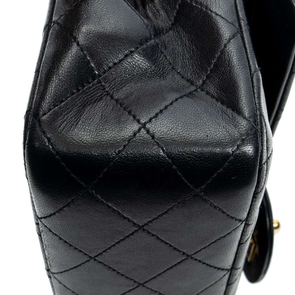 Shoulder Bag Classic Double Flap 26 Black Quilted Lambskin Leather