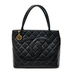 Bolso de hombro Timeless Medallion Tote de cuero caviar acolchado negro