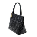Bolso de hombro Timeless Medallion Tote de cuero caviar acolchado negro