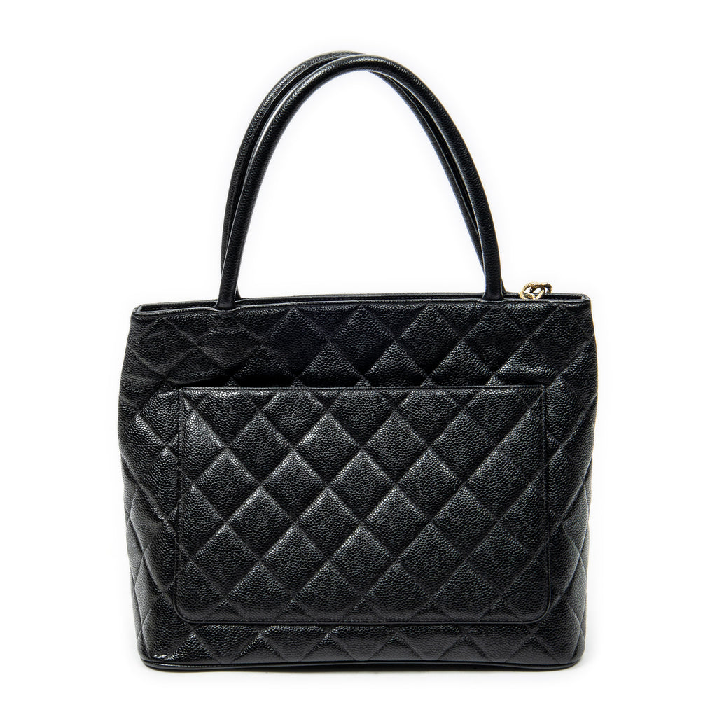 Bolso de hombro Timeless Medallion Tote de cuero caviar acolchado negro