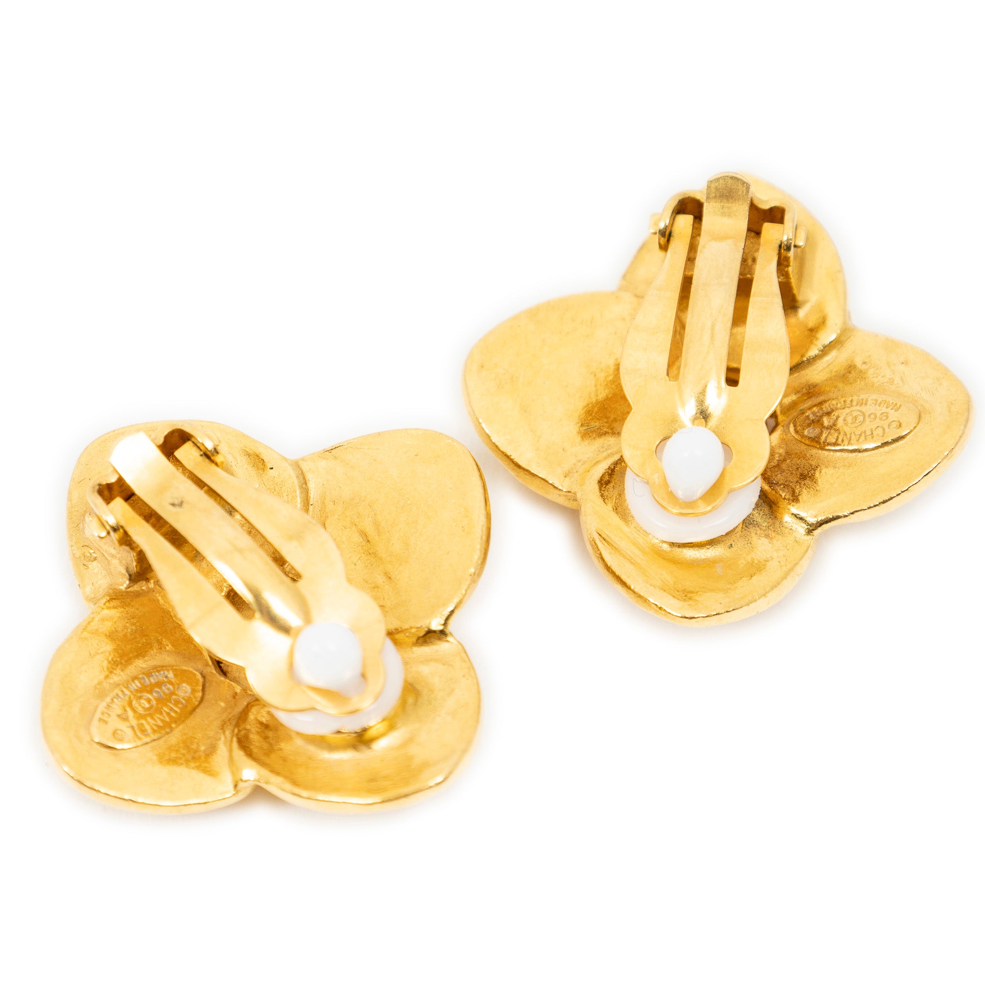Earrings CC Clover Motif Clip On Earrings Gold Gold Plated
