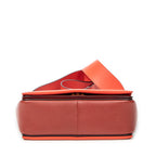 Bandolera Naranja de Piel de Becerro con Armazón Mediano