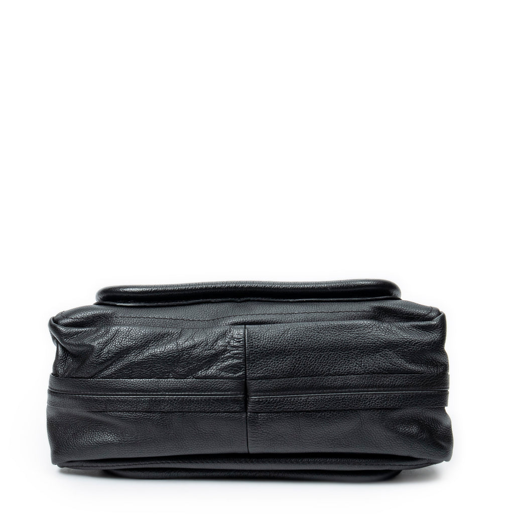 Shoulder Bag Medium Paraty Black Grained Calfskin Leather