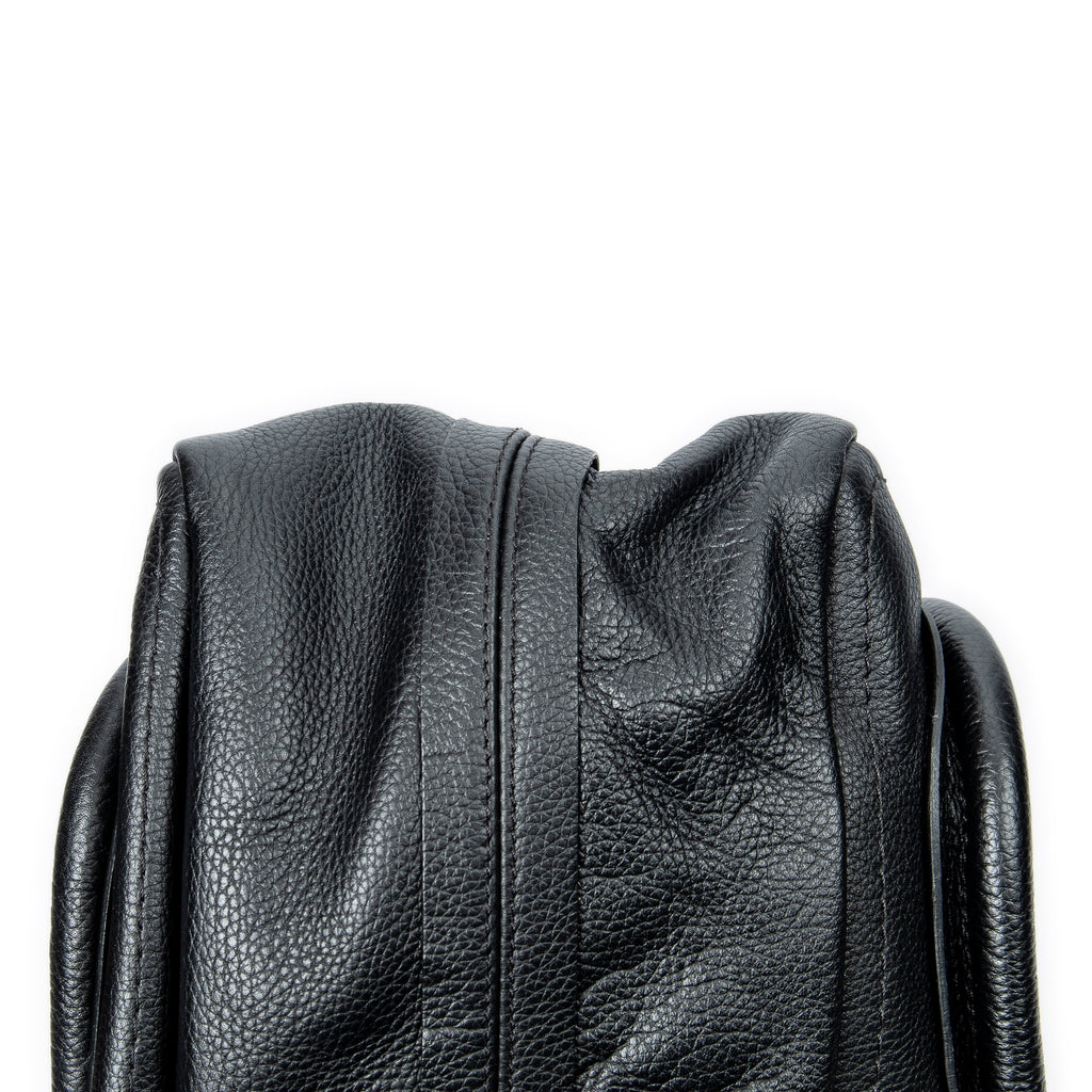 Shoulder Bag Medium Paraty Black Grained Calfskin Leather