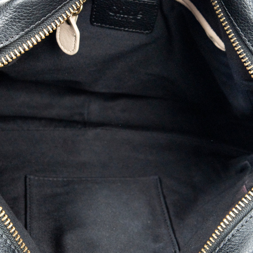 Shoulder Bag Medium Paraty Black Grained Calfskin Leather