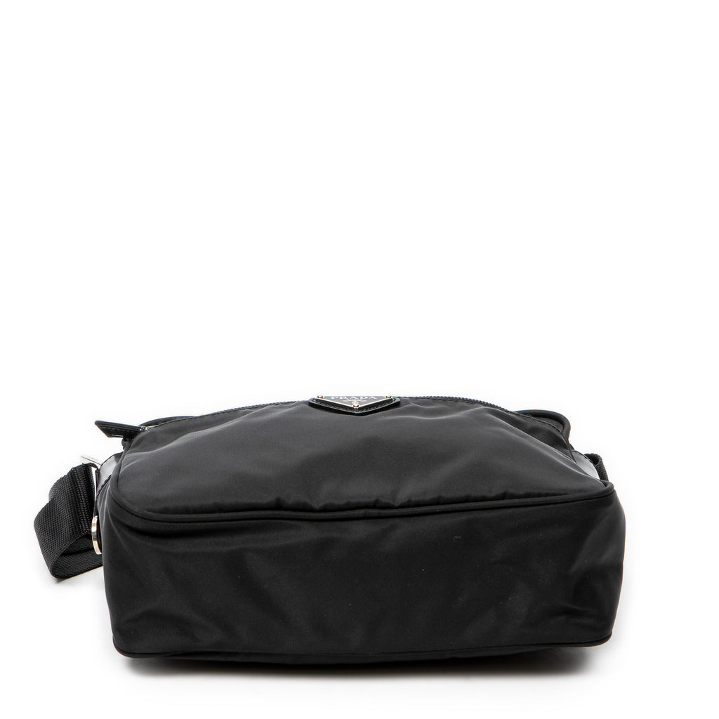 Shoulder Bag Front Zip Camera Crossbody Black Nylon Canvas