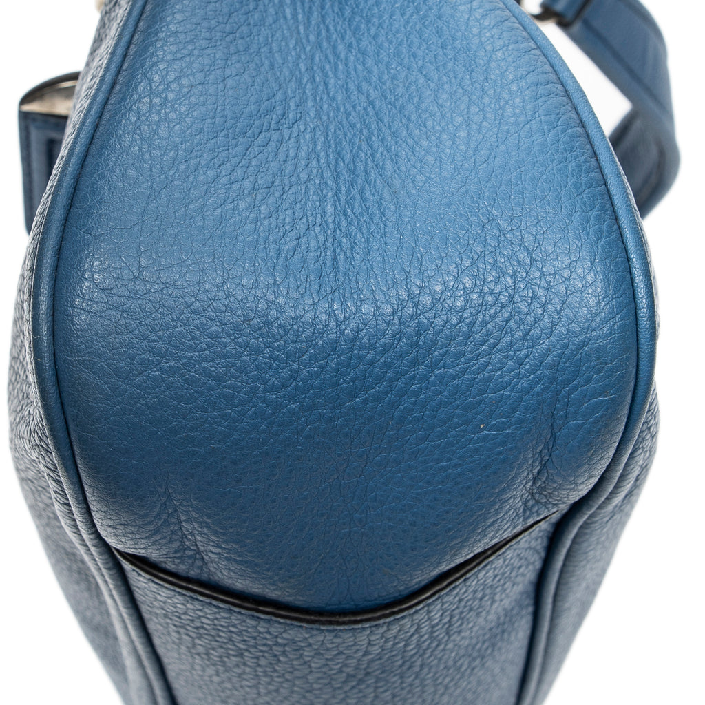 Prada - Sac hobo à boucle et fermeture éclair - Bleu