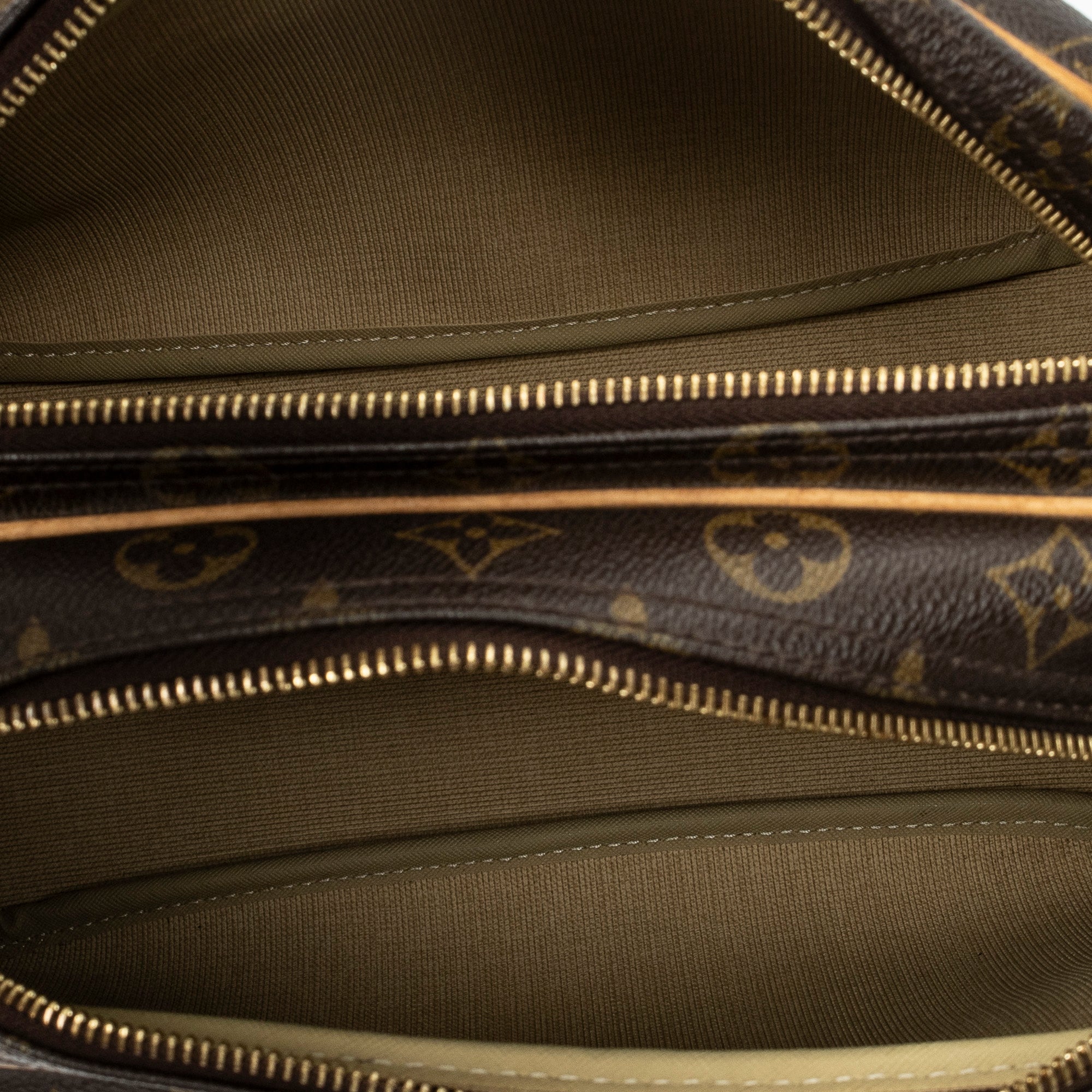 Shoulder Bag Reporter PM Brown Monogram Canvas