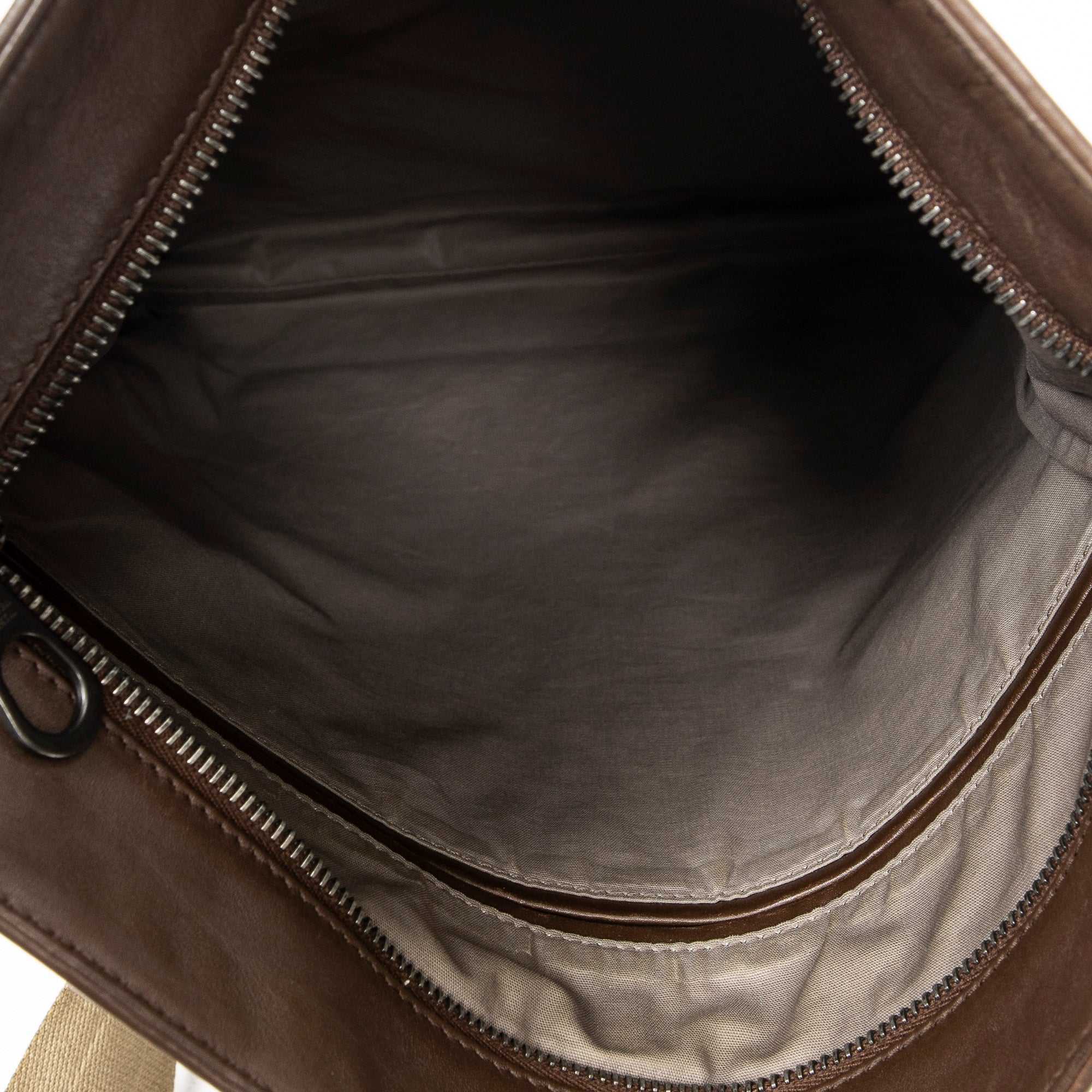 Shoulder Bag Flat Messenger Brown Intrecciato Leather