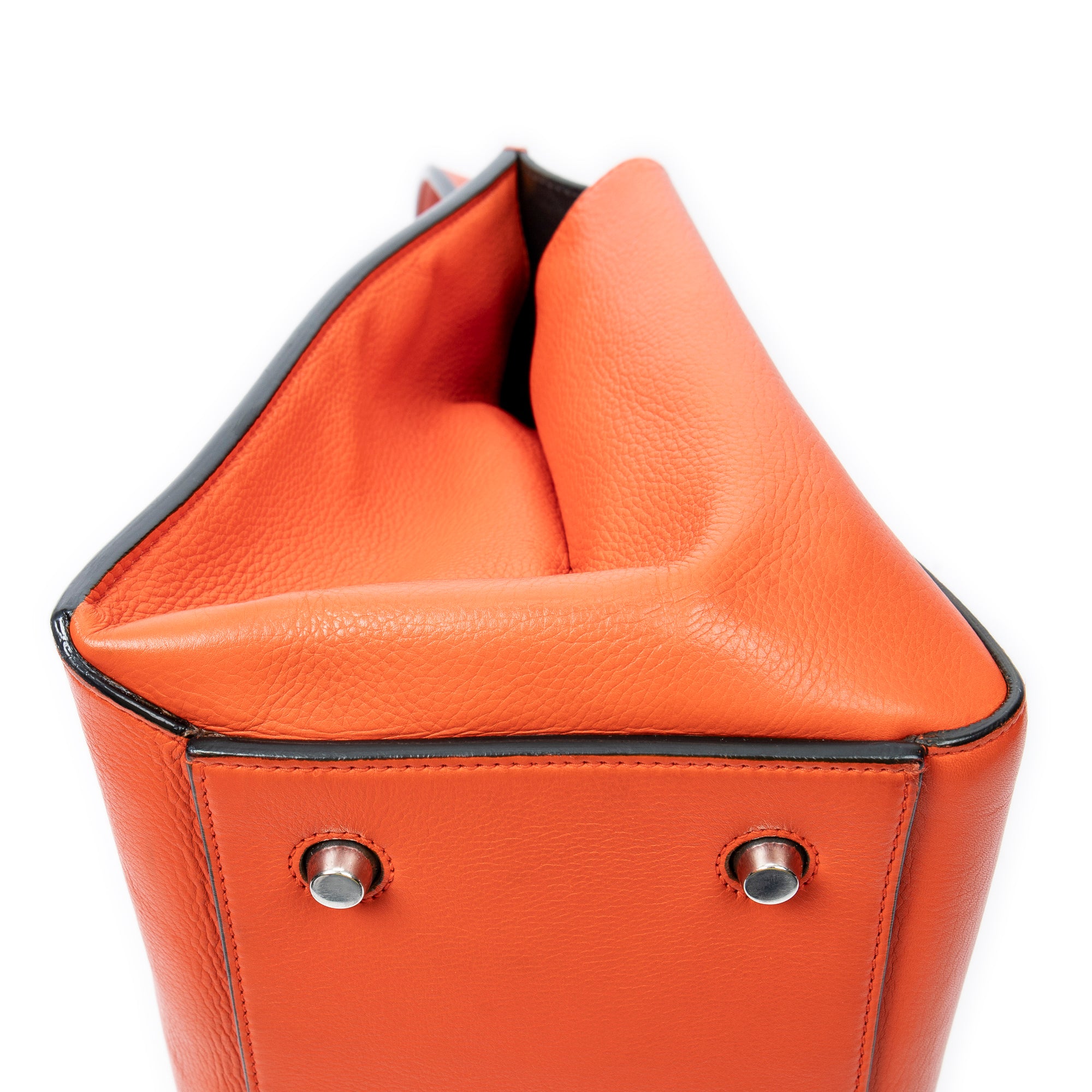 Bolso de Hombro Mediano Edge Bag Piel de Becerro Naranja