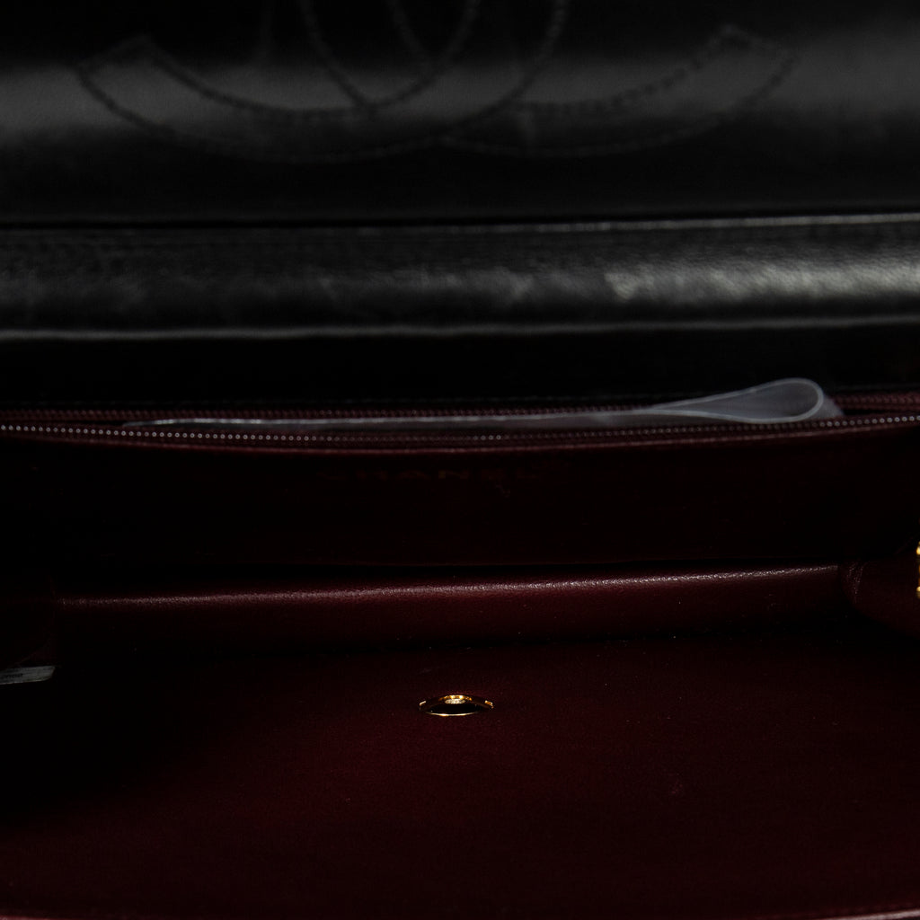 Bolso de Hombro Vintage Cierre de Empuje Solapa Recta Piel de Cordero Acolchada Negra