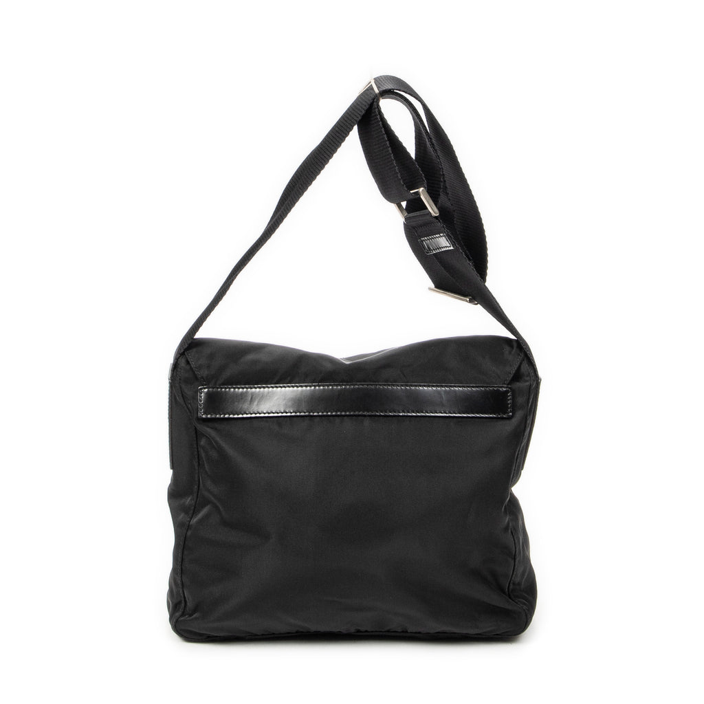 Prada - Sac bandoulière à rabat et petite boucle - Noir