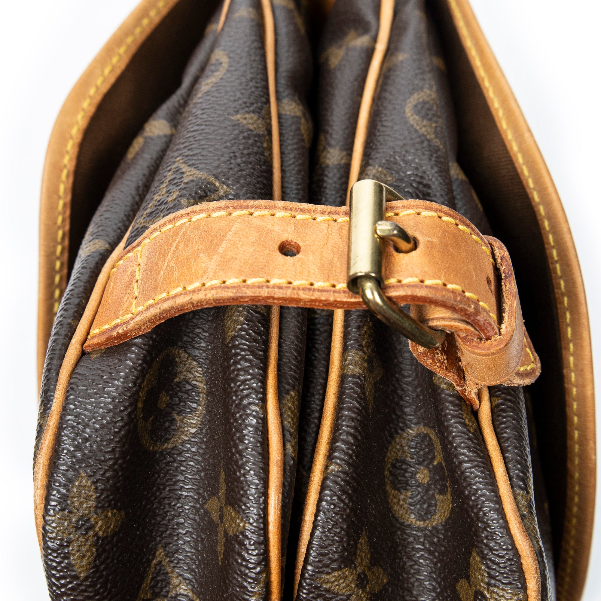 Shoulder Bag Saumur MM Brown Monogram Canvas