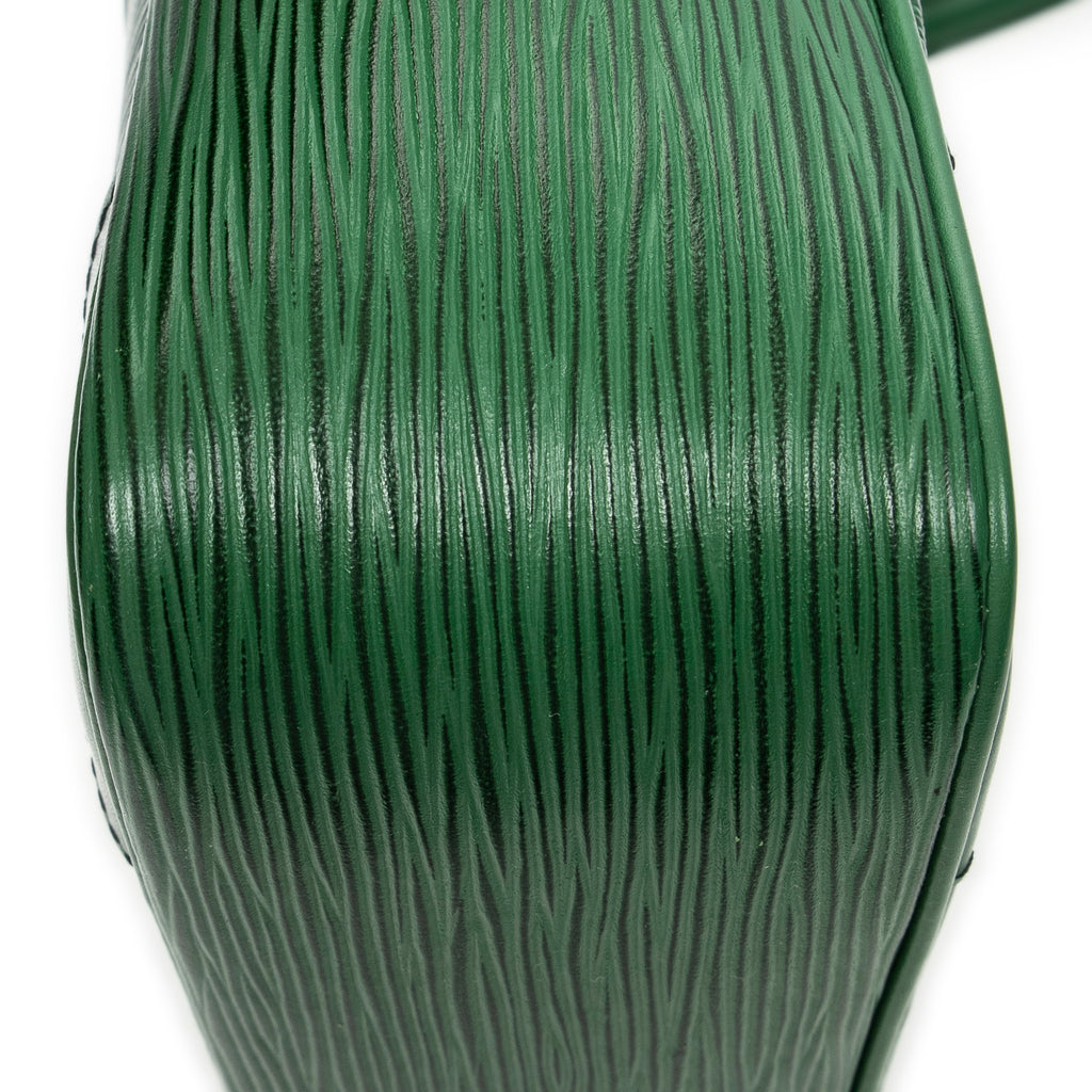 Shoulder Bag Trocadero Black Stitching 27 Green Epi