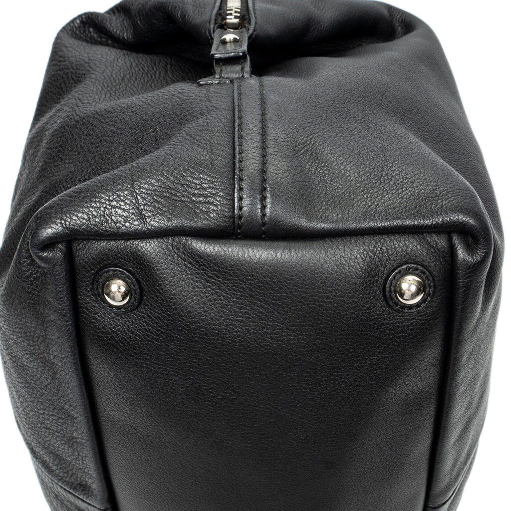 Shoulder Bag Medium Easy Y Black Grained Calfskin Leather