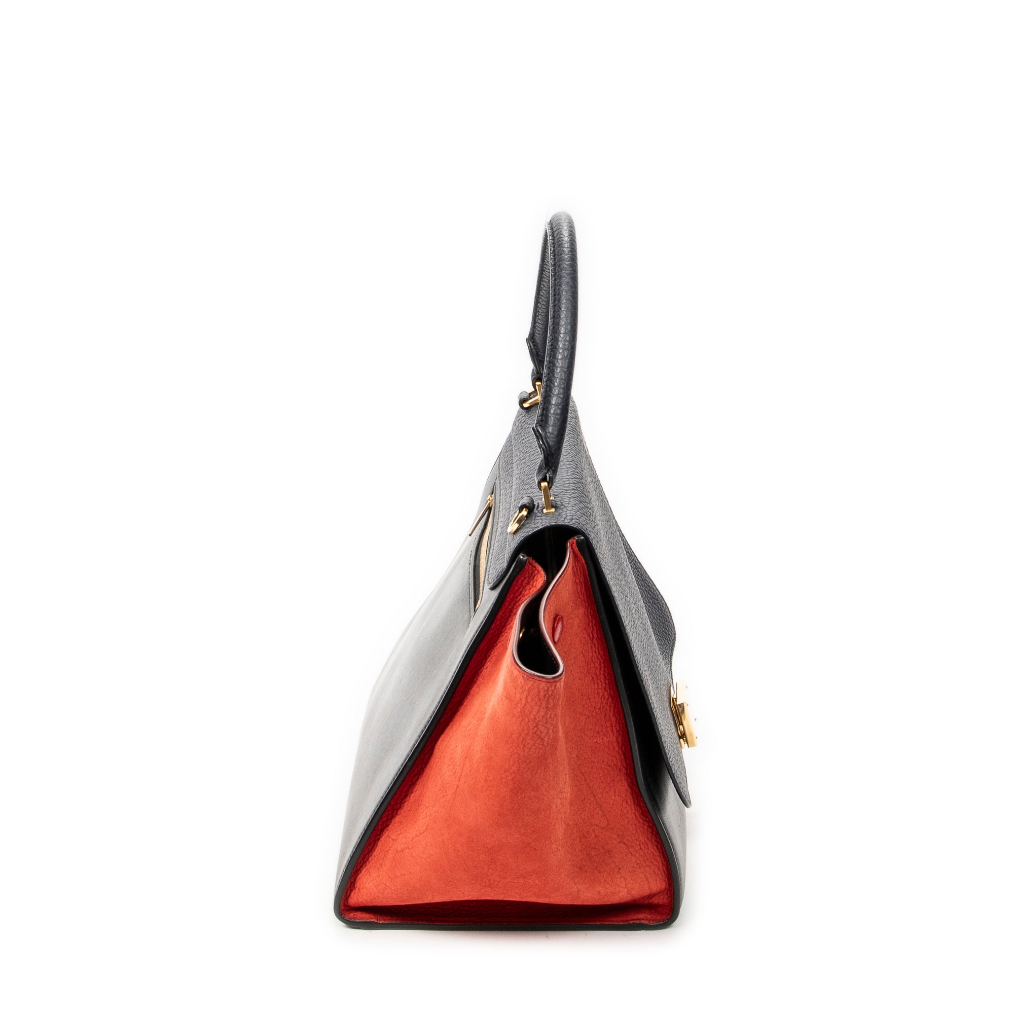 Shoulder Bag Medium Trapeze Black Calfskin Leather
