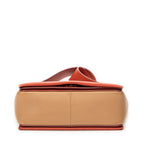 Bolso de Hombro Mediano con Marco Cruzado de Piel de Becerro Naranja
