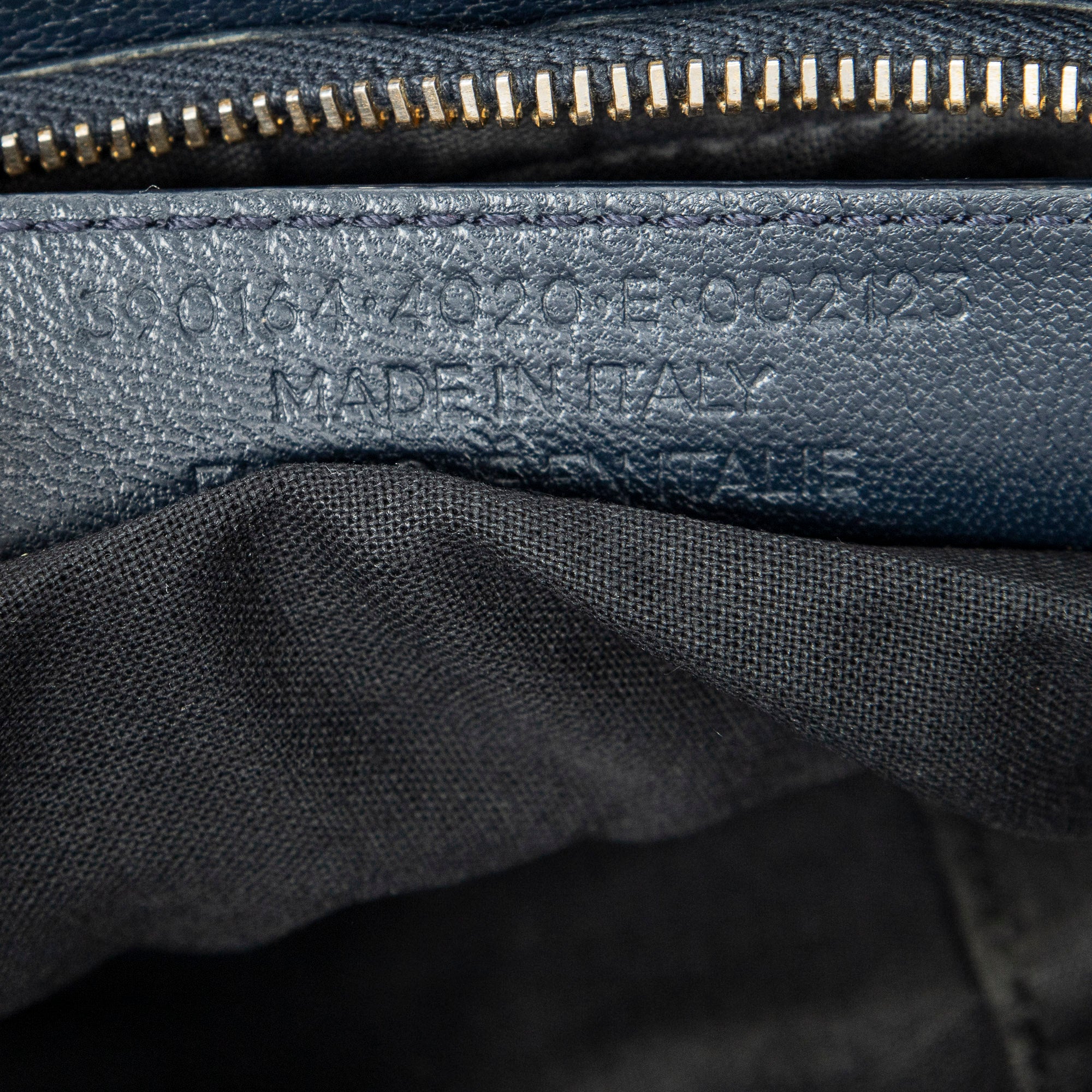 Shoulder Bag Metallic Edge Hip Crossbody Navy Grained Calfskin Leather