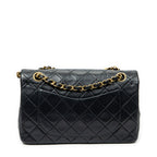 Bolso de Hombro Clásico Double Flap 23 Piel de Cordero Acolchada Negra