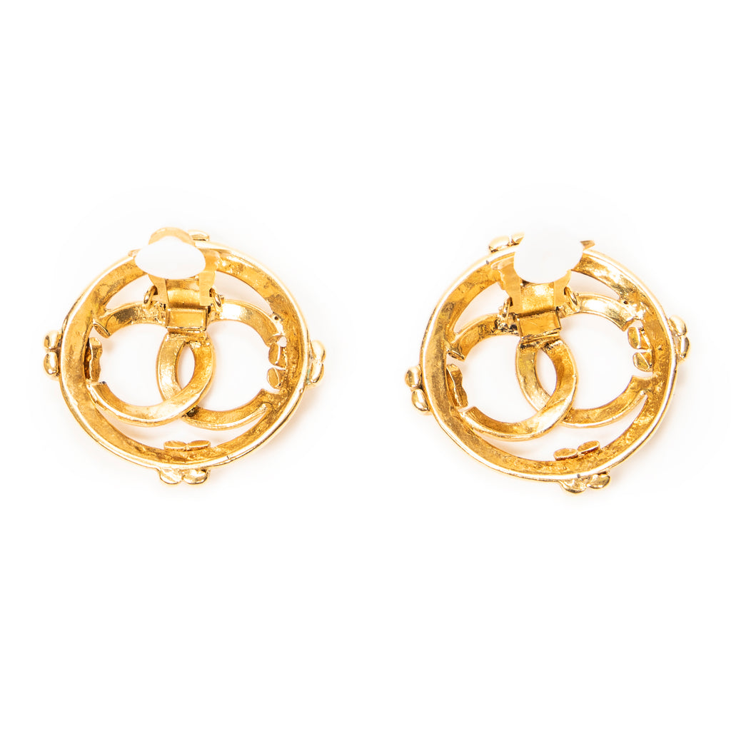 Earrings CC Round Clip On Earrings Gold Gold Plated