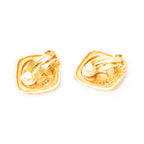 Pendientes CC Diamante con Clip Dorado Chapado en Oro