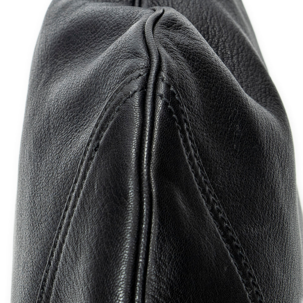 Bolso de hombro grande Web Princy Hobo de piel de becerro granulada negra