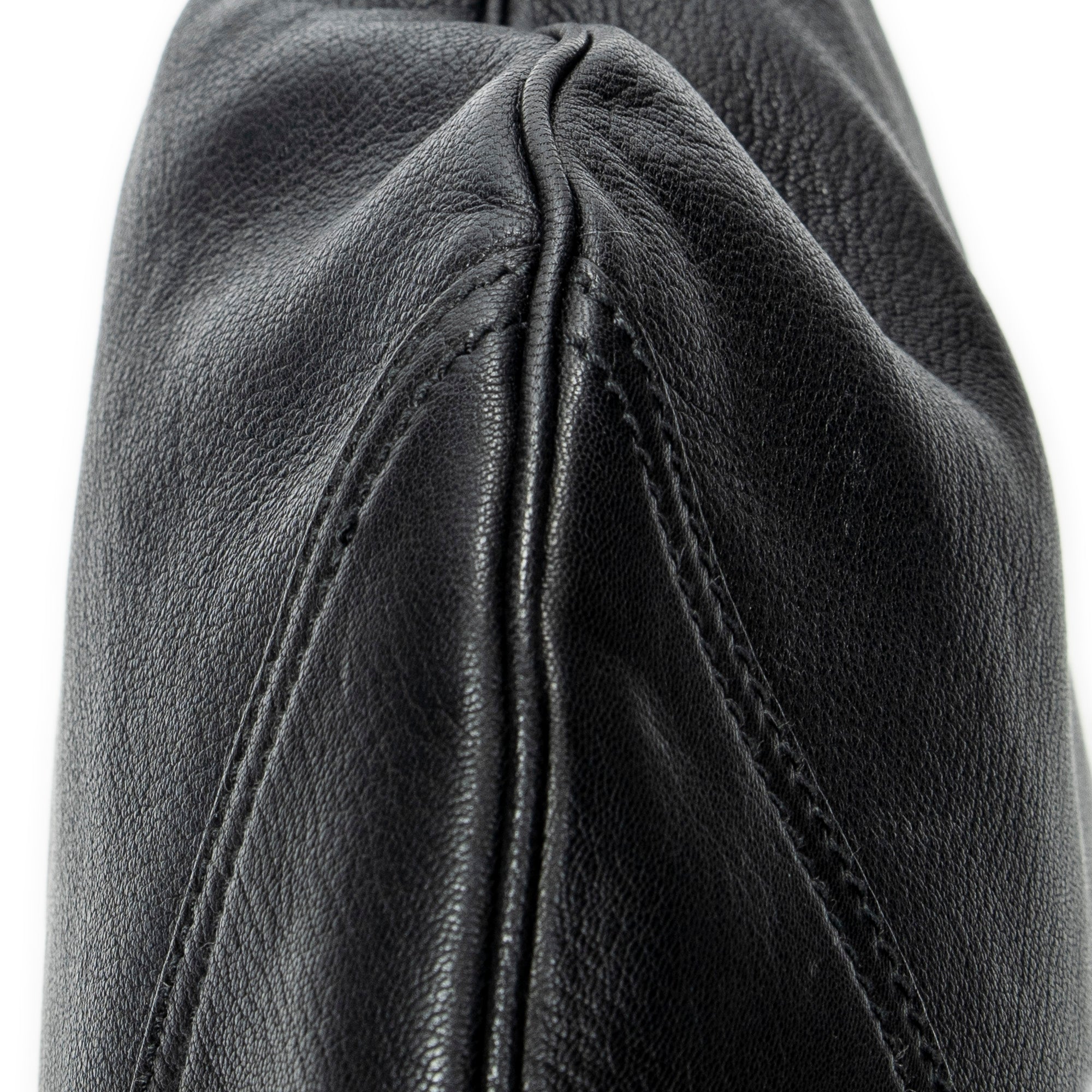 Bolso de hombro grande Web Princy Hobo de piel de becerro granulada negra