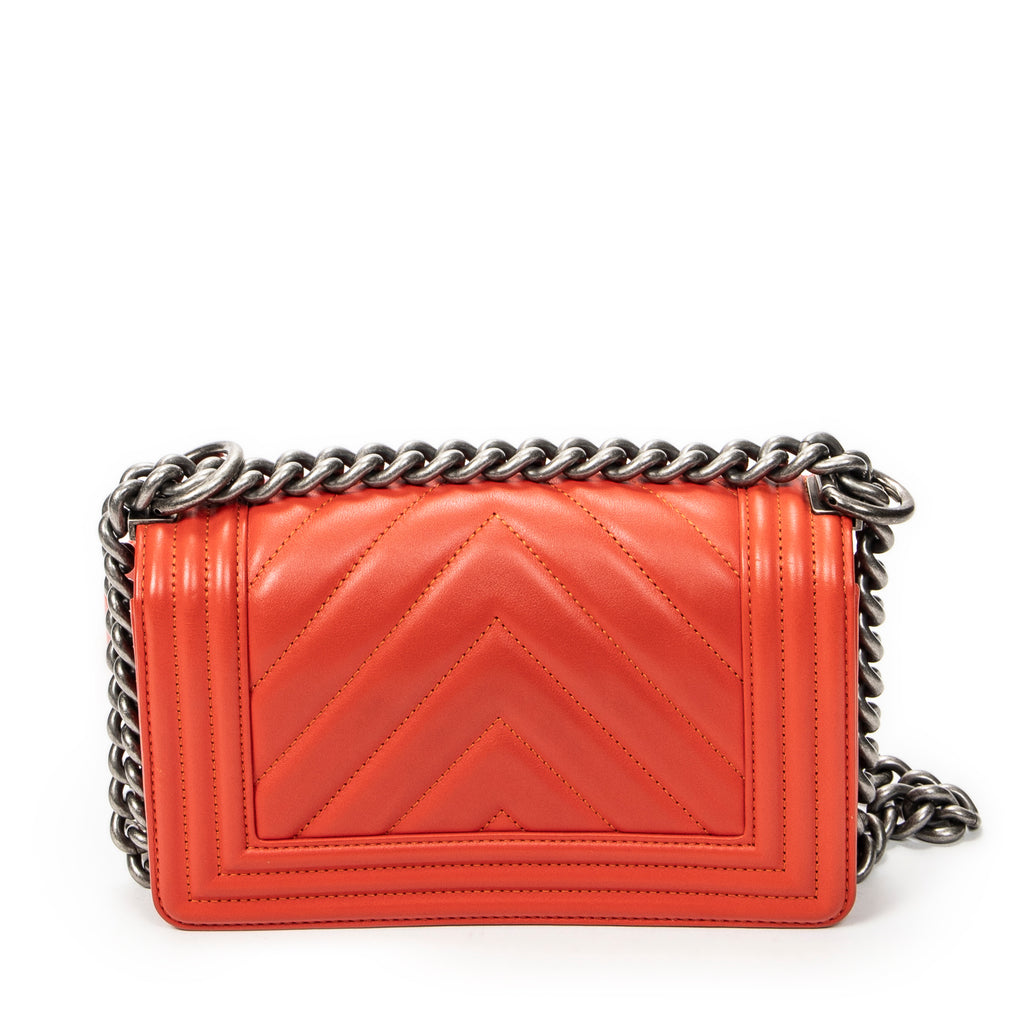 Bolso de hombro niño pequeño naranja piel de cordero acolchada chevron