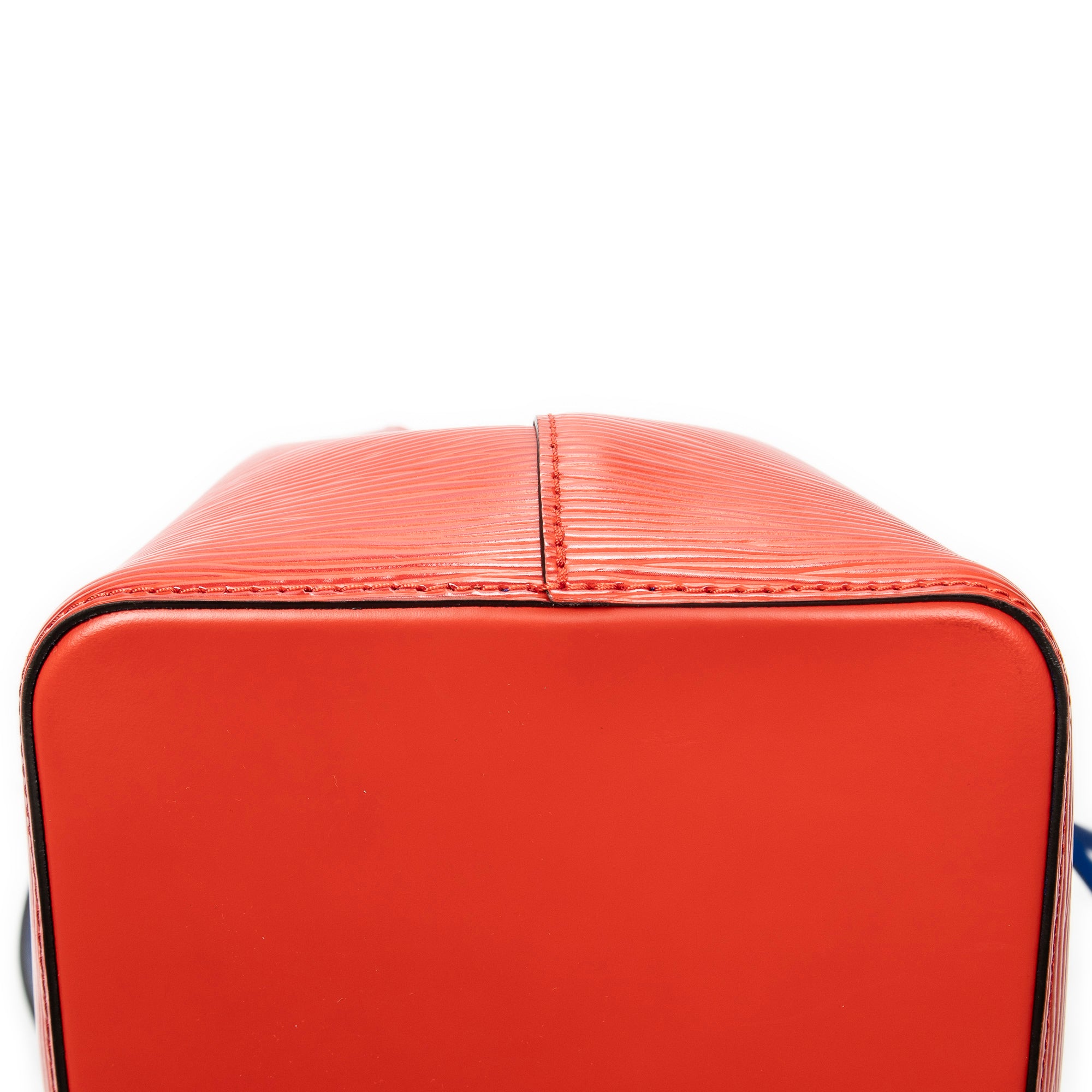 Shoulder Bag Neonoe Bicolor MM Red Epi