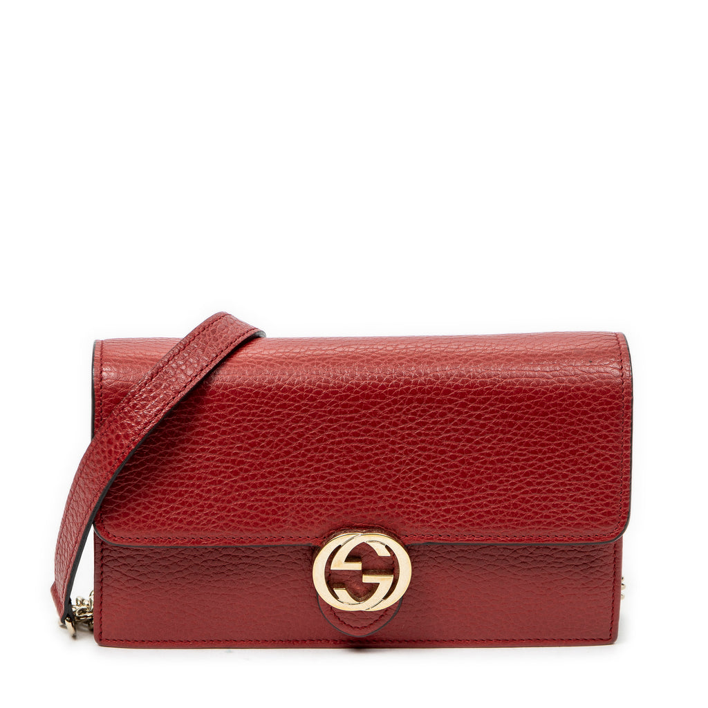 Shoulder Bag Interlocking G Chain Wallet Red Grained Calfskin Leather