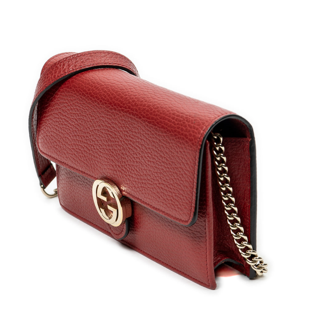Shoulder Bag Interlocking G Chain Wallet Red Grained Calfskin Leather