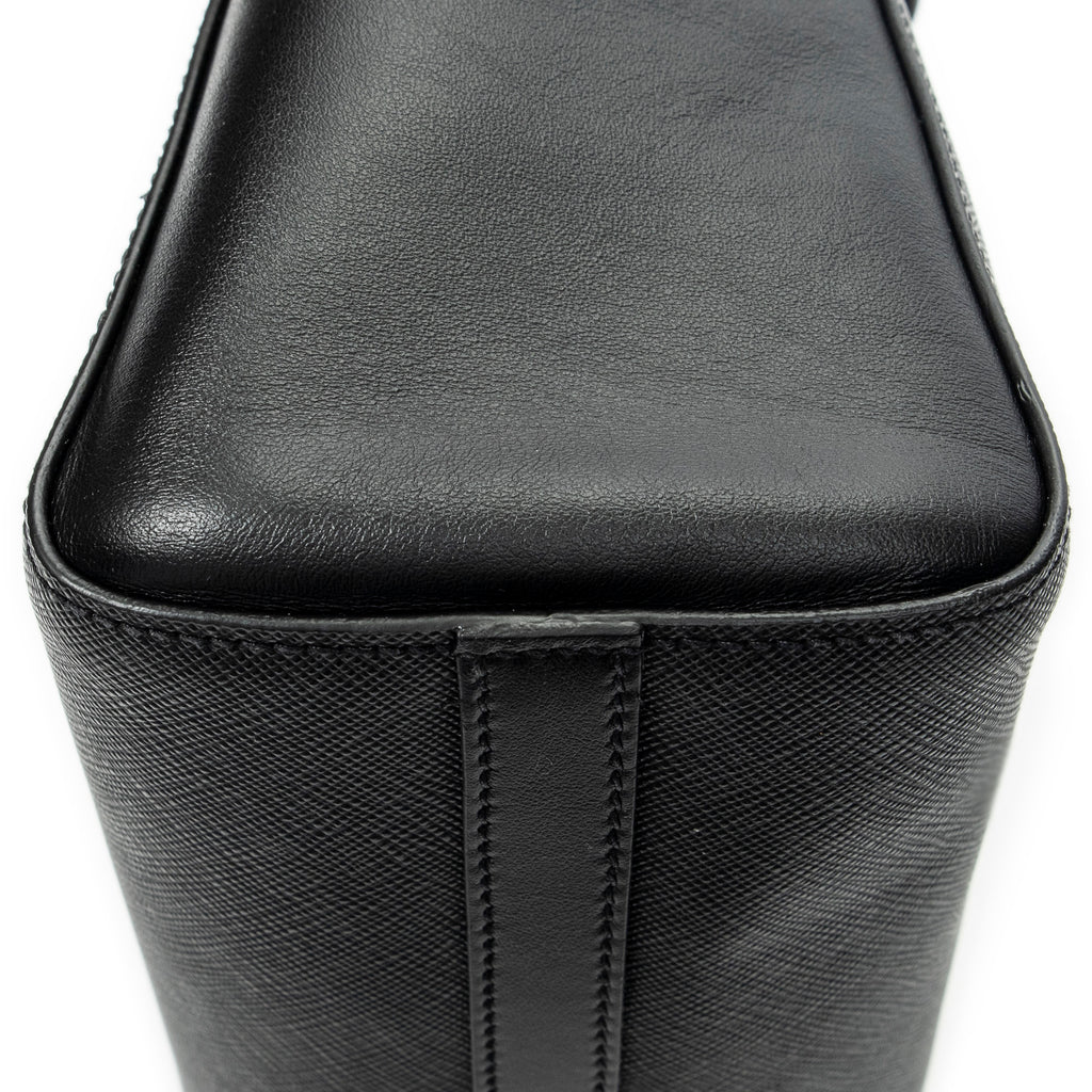 Shoulder Bag Convertible Magnetic Snap Tote Black Saffiano Leather