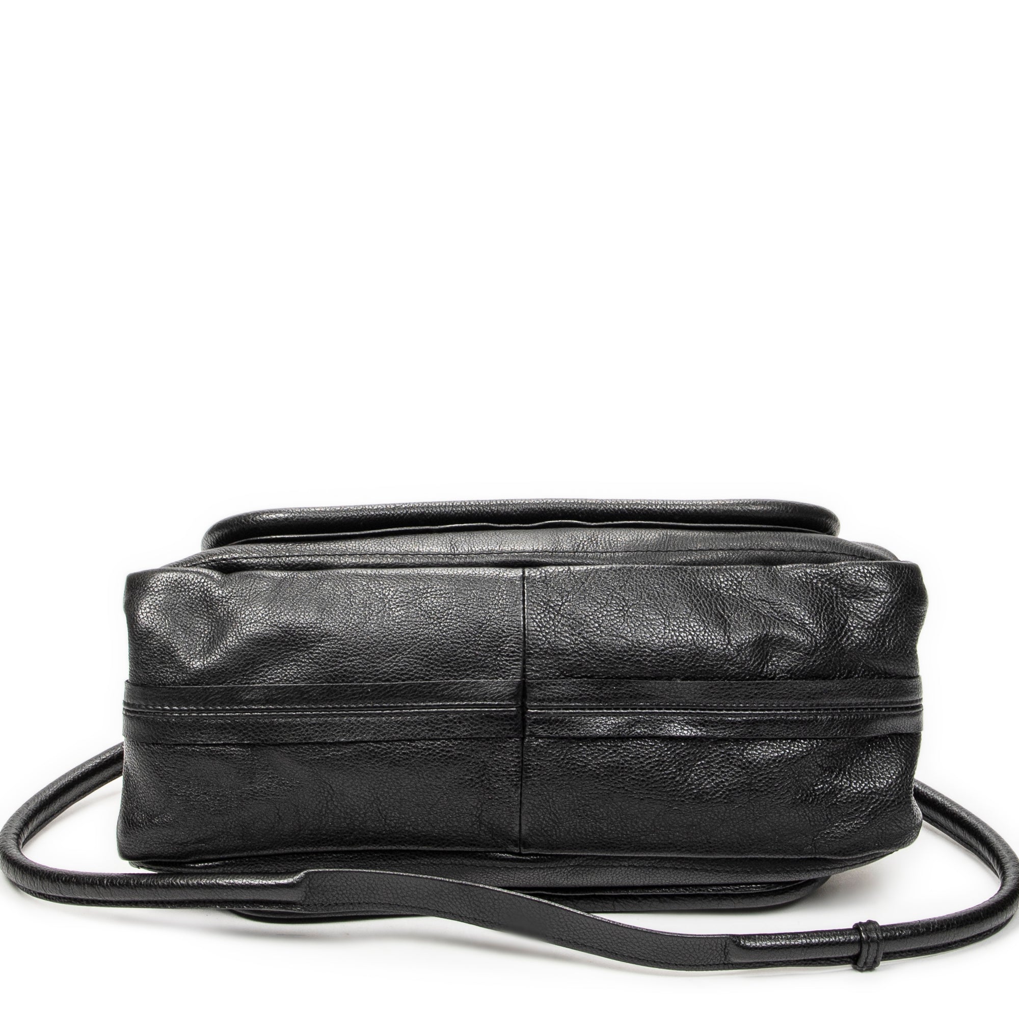 Shoulder Bag Medium Paraty Black Grained Calfskin Leather