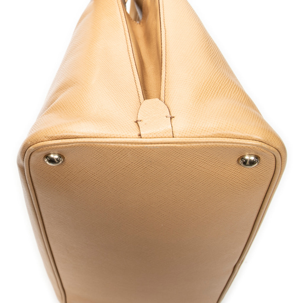 Shoulder Bag Front Pocket Dome Tote Beige Saffiano Leather