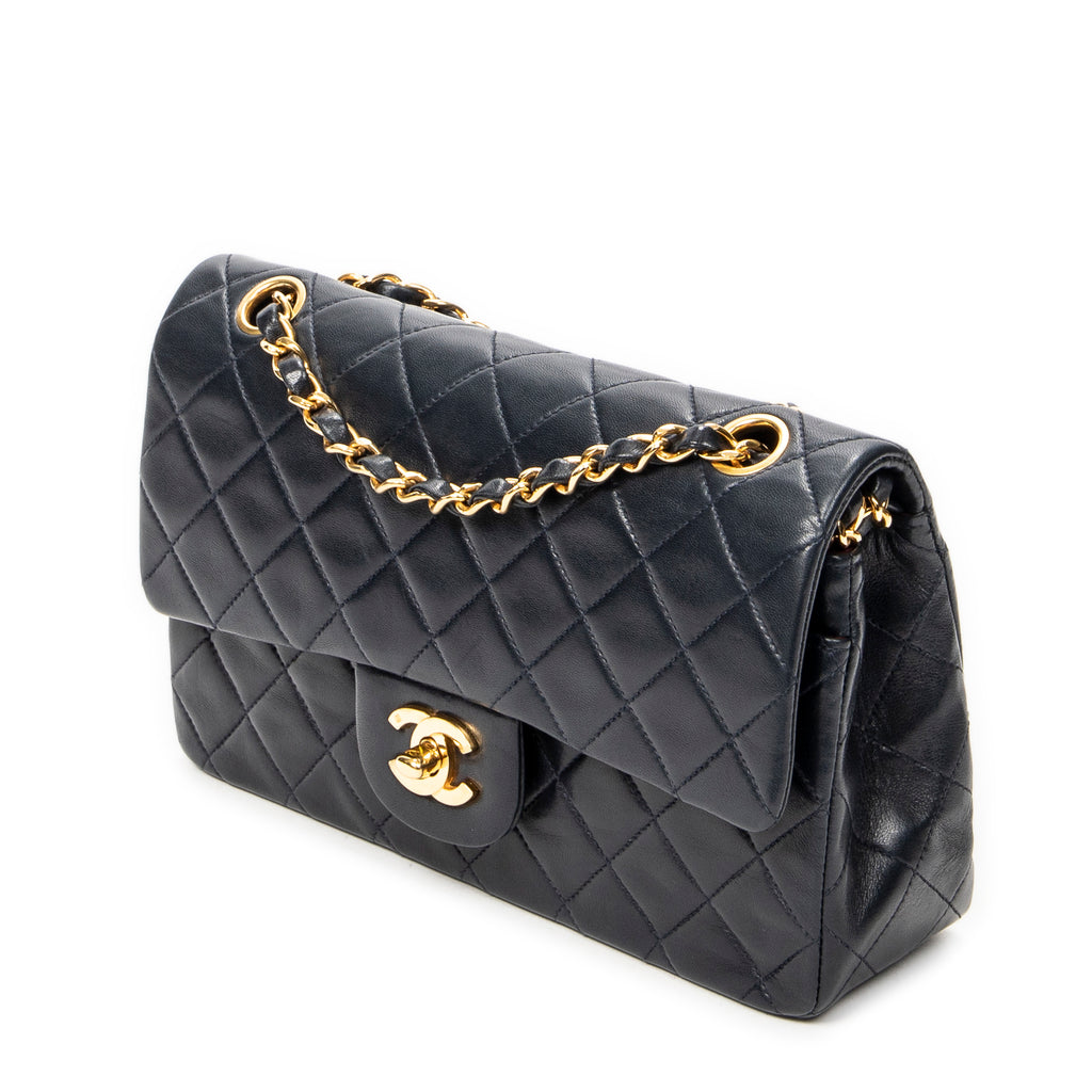 Shoulder Bag Classic Double Flap 23 Navy Quilted Lambskin Leather