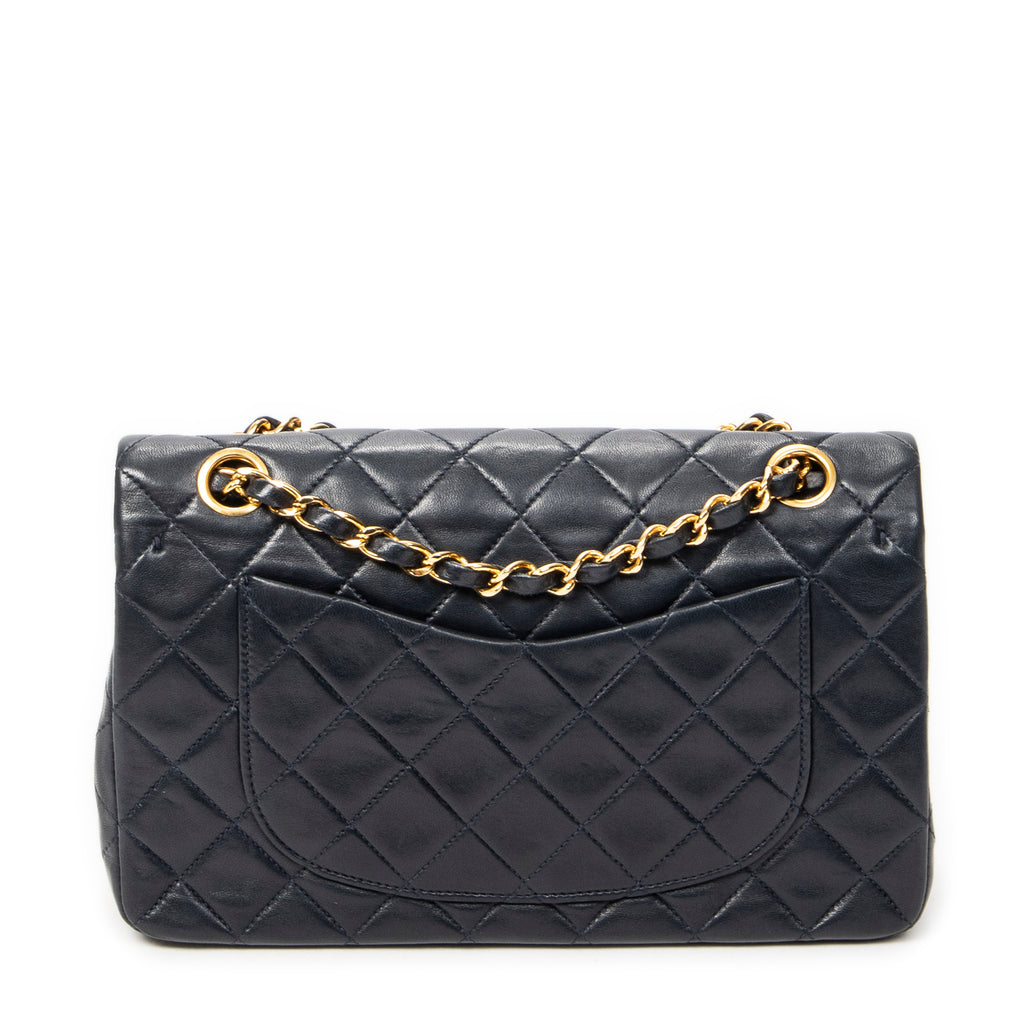Shoulder Bag Classic Double Flap 23 Navy Quilted Lambskin Leather