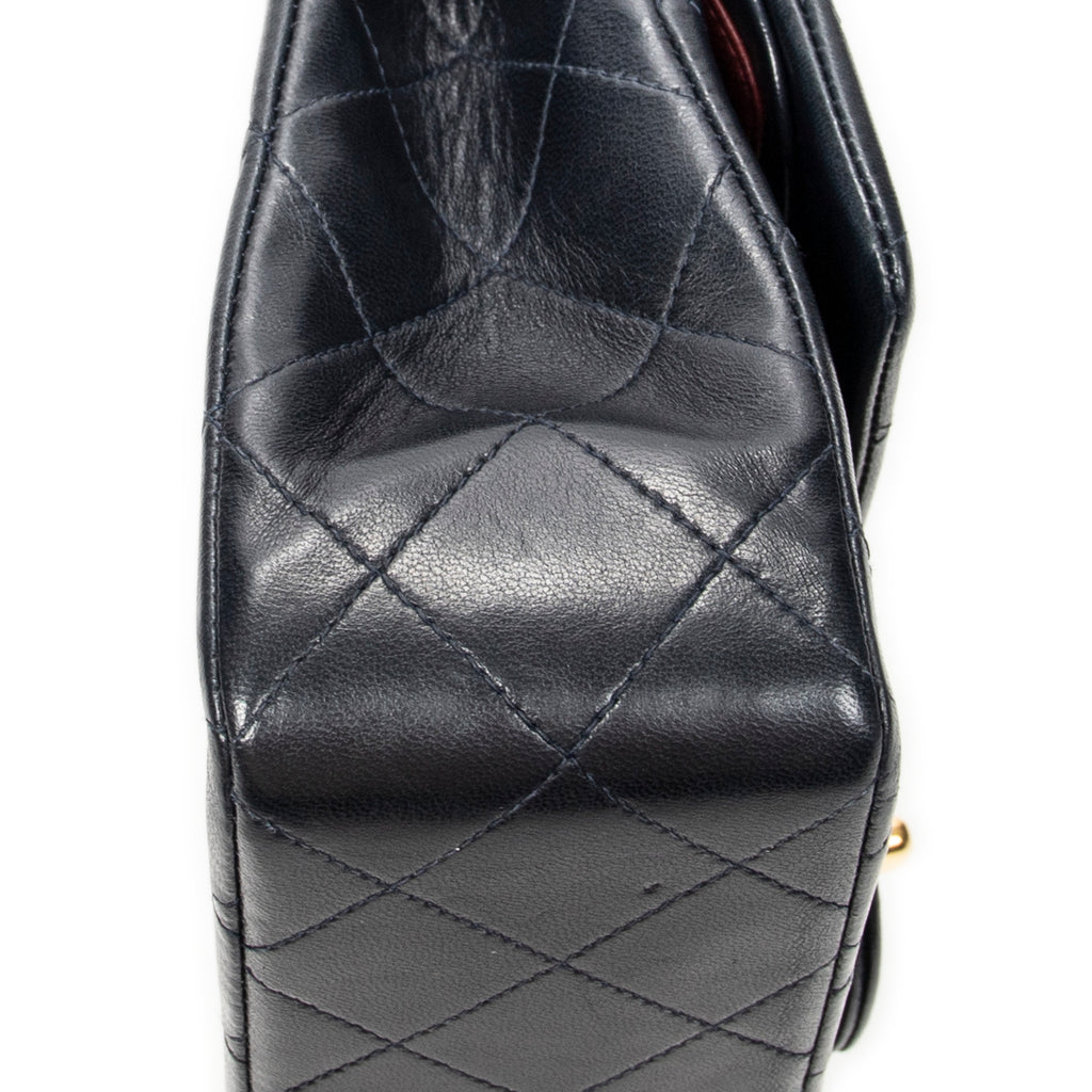 Shoulder Bag Classic Double Flap 23 Navy Quilted Lambskin Leather