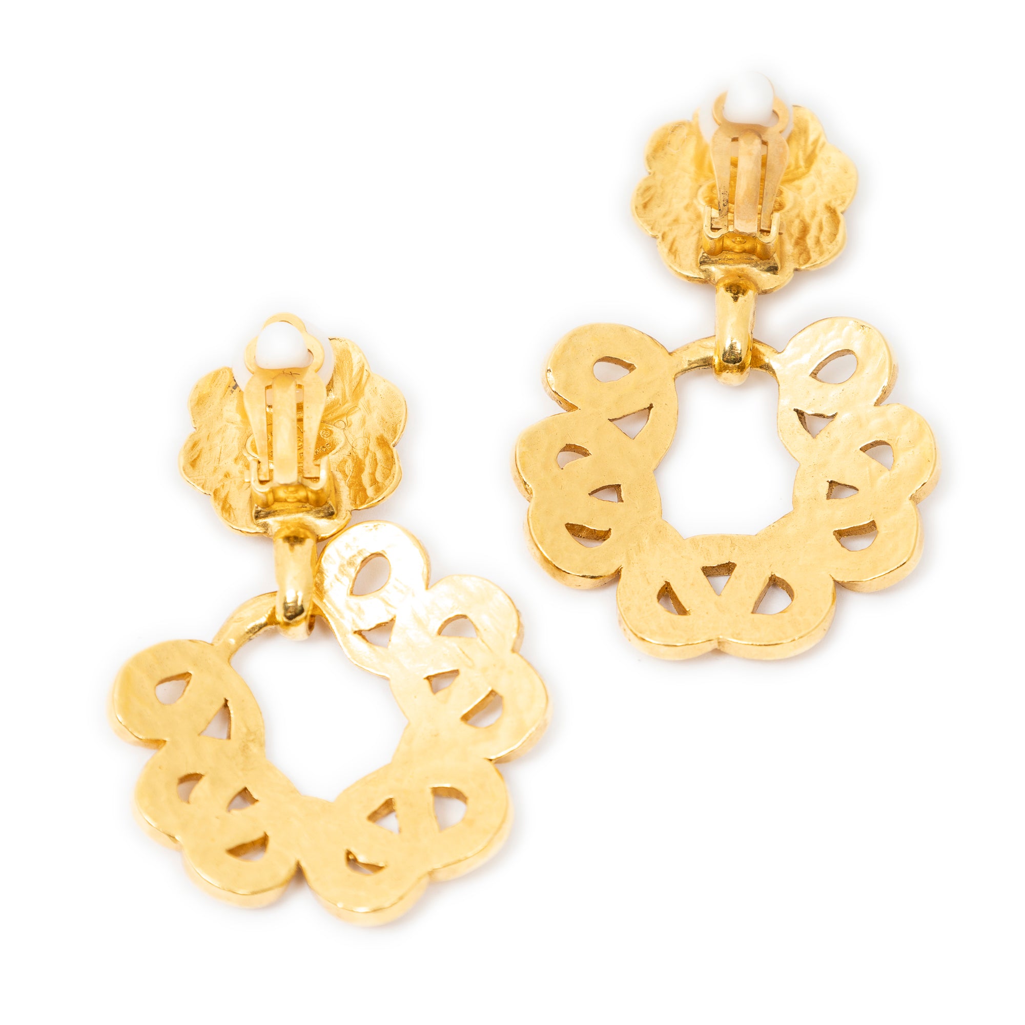 Earrings CC Twisted Dangle Clip On Earrings Gold Gold Plated