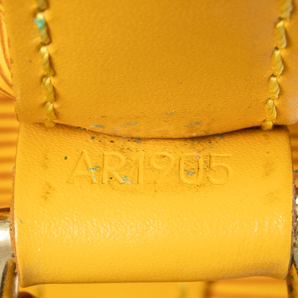 Shoulder Bag Noe GM Yellow Epi
