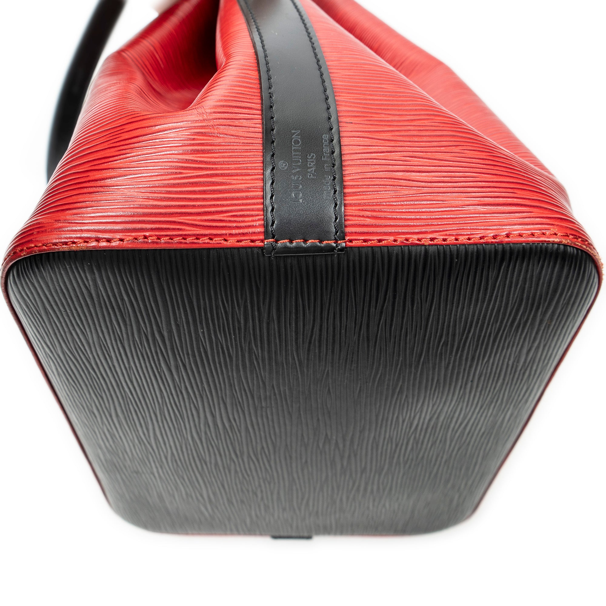 Shoulder Bag Noe Bicolor PM Red Epi