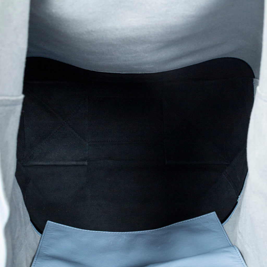 Shoulder Bag Bicolor Vertical Hippo Tote Light Blue Calfskin Leather