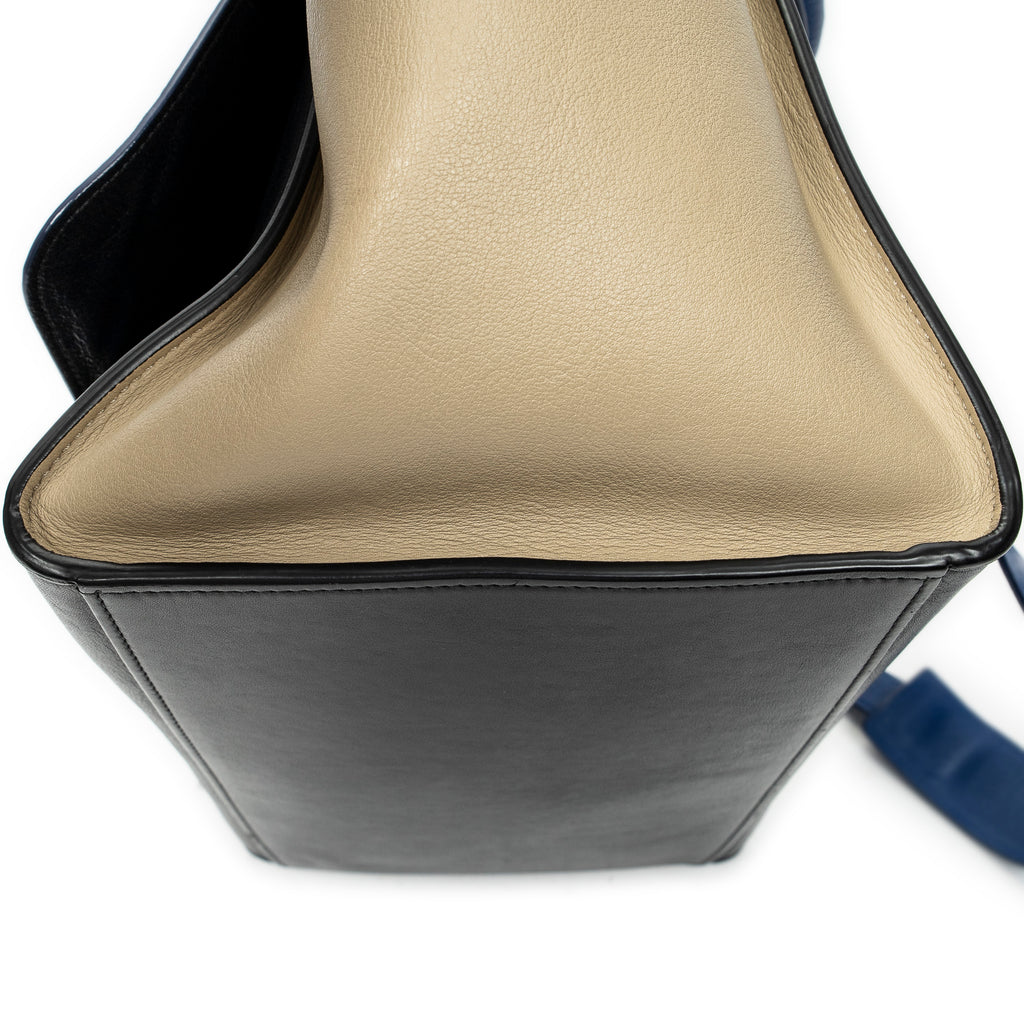 Shoulder Bag Medium Tricolor Trapeze Blue Calfskin Leather