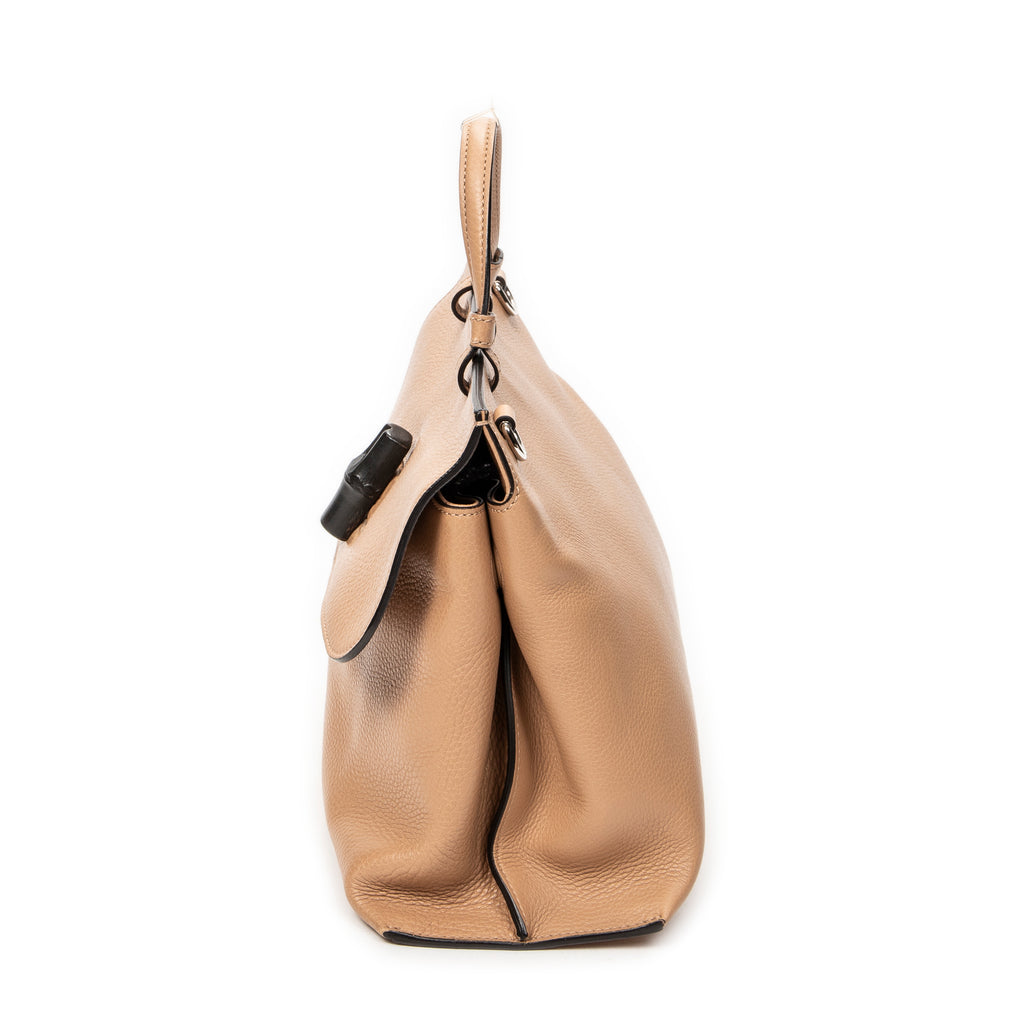 Shoulder Bag Medium Bamboo Daily Top Handle Beige Grained Calfskin Leather
