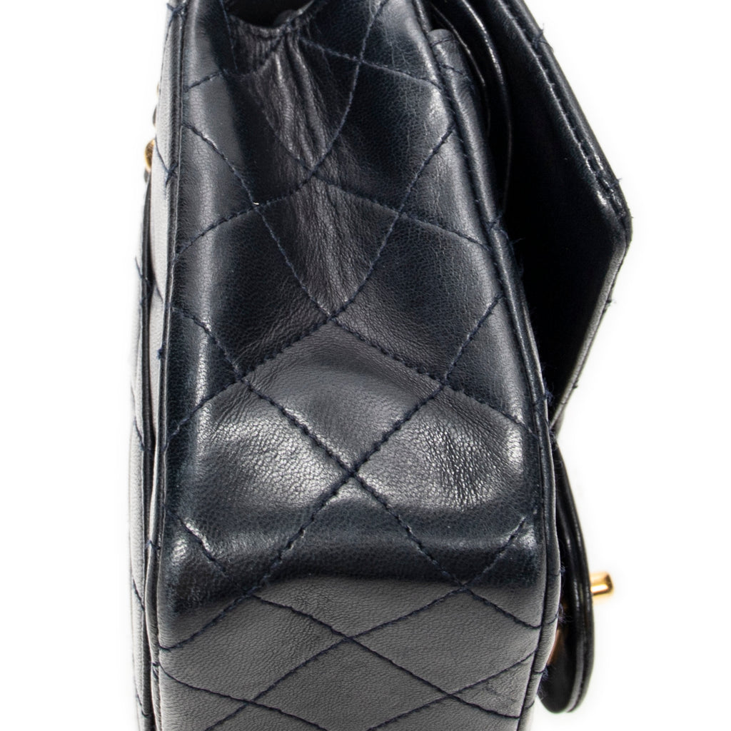 Shoulder Bag Classic Double Flap 23 Navy Quilted Lambskin Leather