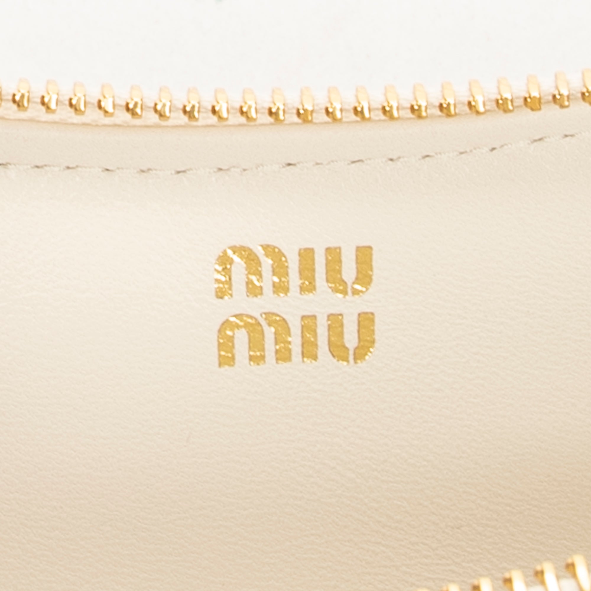Pouch Glasses Pouch White Nappa Matelasse Leather